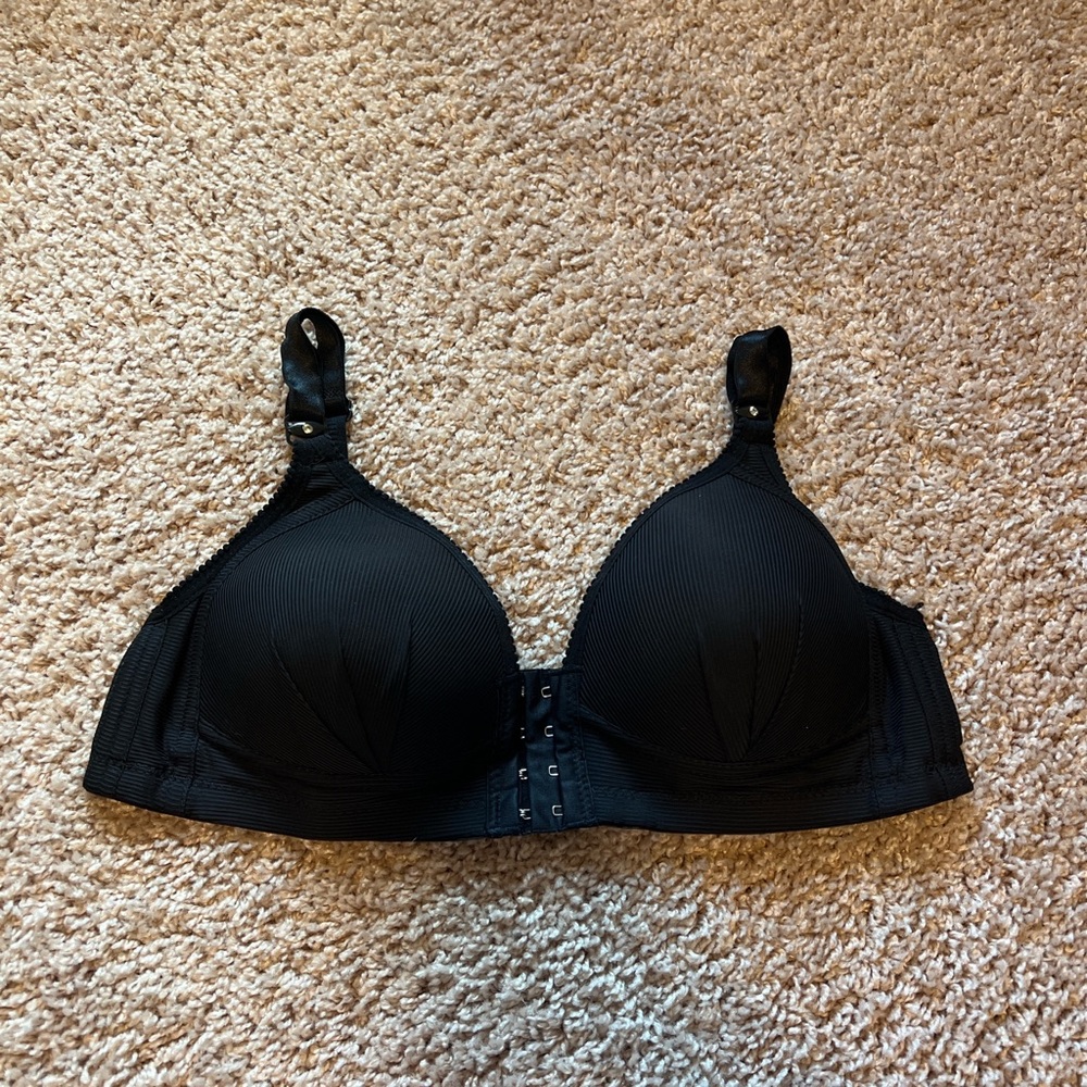 Black front closure Women's Bra